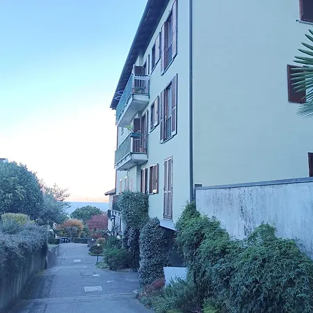 Chiara Loft Holiday home Stresa